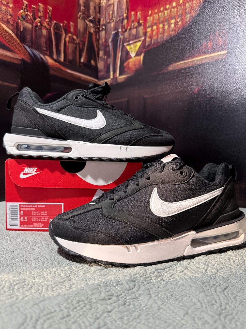 Nike Air Max Dawn Woman’s Size 8- Black/White